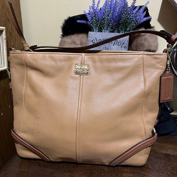 COACH Katarina 18901 BROWN  Leather Hobo Bag - Picture 1 of 6